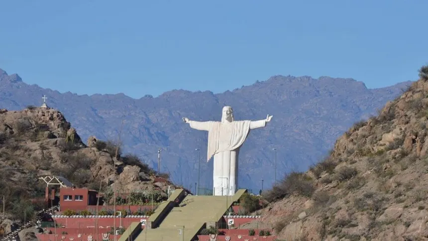 EL VIAJE MÁS INESPERADO: 240 KM POR LA RUTA 40 DE SAN JUAN A CHILECITO