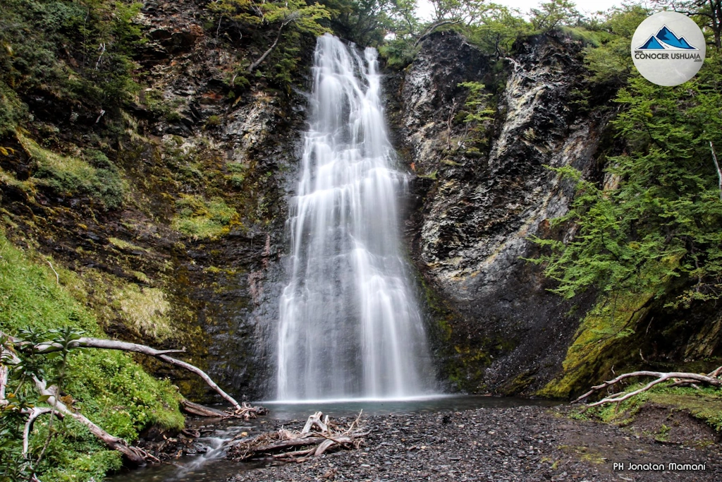 CASCADA SUBMARINO: AVENTURA CON CASTORERAS EN EL CORAZÓN DEL VALLE DE TIERRA MAYOR